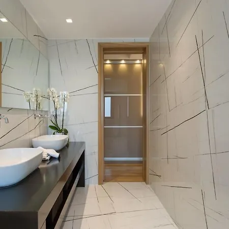 - 4br - With Pool & Gym - Casa Olea