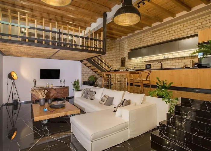 - 4br - With Pool & Gym - Casa Olea * Piso Livadi